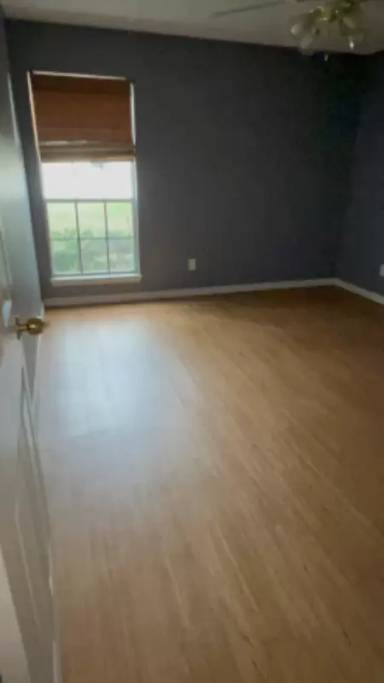 Main picture of 6002 Ridgeview Dr