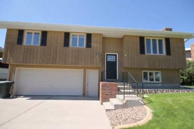 Main picture of 2736 Delmar Dr