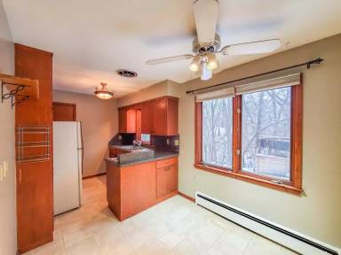 Main picture of 11210 Sunset Trl