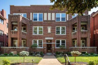 Main picture of 5656 Waterman Blvd