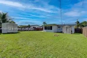 Main picture of 8800 NW 12th St