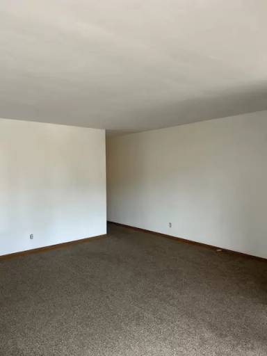 Main picture of 224 Guard St