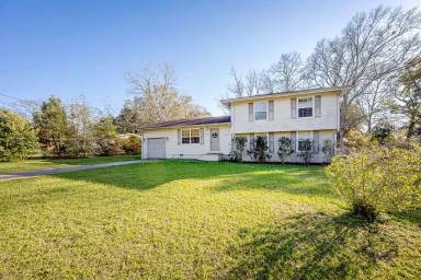 Main picture of 3618 Cumberland Dr