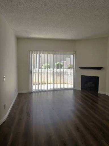 Main picture of 10270 Tujunga Canyon Blvd