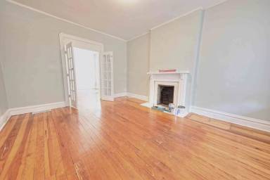 Main picture of 3968 Cleveland Ave