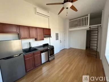 Main picture of 6 Grove St