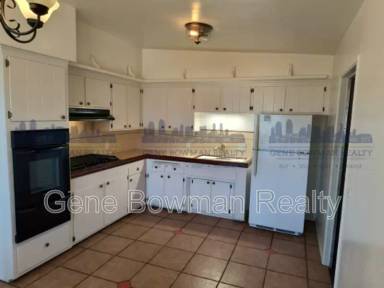 Main picture of 787 Cypress Ave