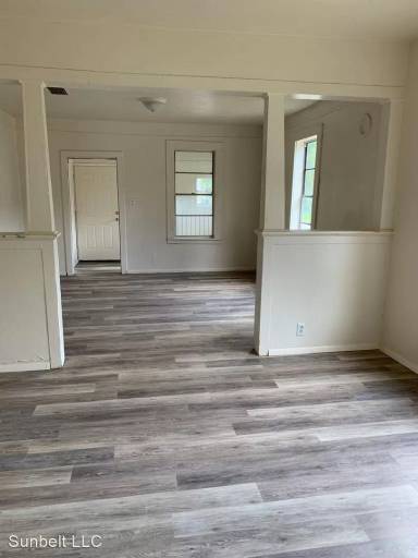 Main picture of 417 Maple St