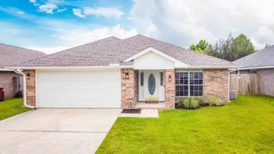 Main picture of 3057 Illinois Pl