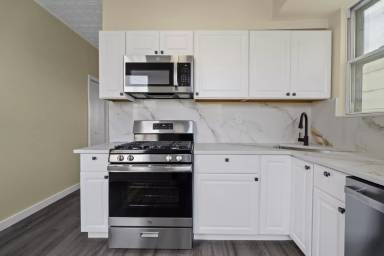 Main picture of 292 Claremont Ave
