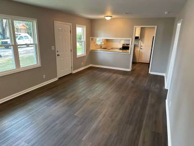 Main picture of 3218 8th St