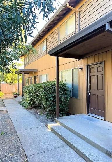 Main picture of 1119 Del Sol Pl