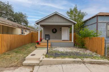 Main picture of 125 Forrest Ave