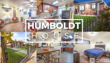 Main picture of 2431 N Humboldt St