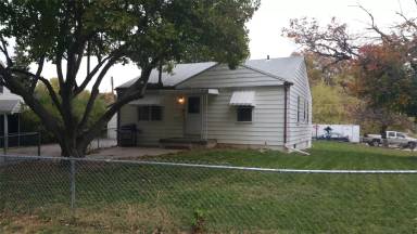 Main picture of 5806 Sahler St