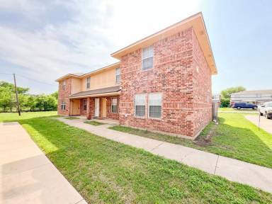 Main picture of 1600 Inca Dr