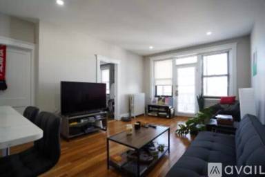 Main picture of 15 Carol Ave