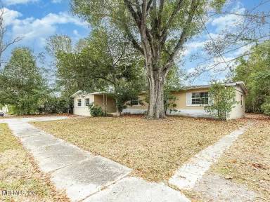 Main picture of 6650 Pinnochio Dr