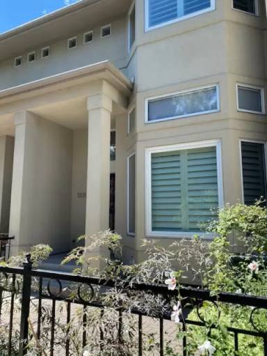 Main picture of 5048 E Cherry Creek South Dr