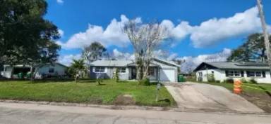 Main picture of 3060 Avon Ln