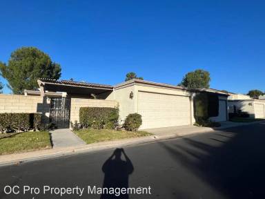 Main picture of 5570 E Vista del Amigo