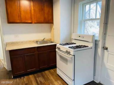Main picture of 207 N 34th St