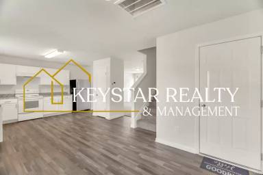 Main picture of 2205 Sawgrass Rd