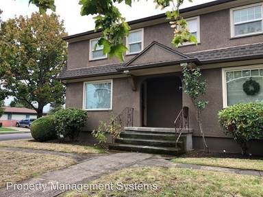 Main picture of 7342 N Portsmouth Ave