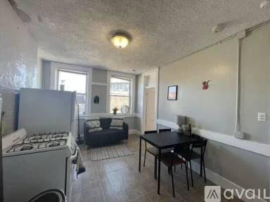 Main picture of 161 Endicott St