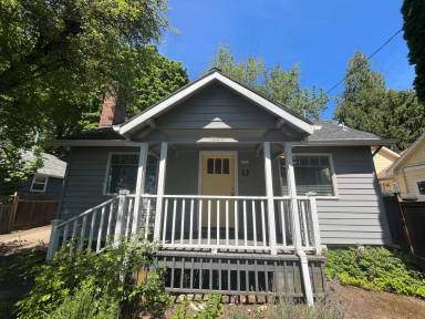 Main picture of 1733 SW Marigold St