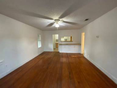 Main picture of 1811 Colorado Ave