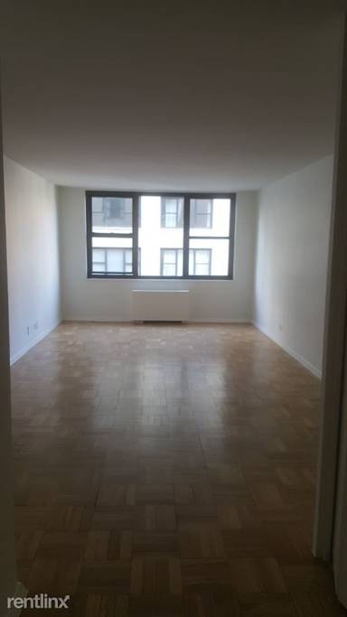 Main picture of 333 E 49th St Apartments