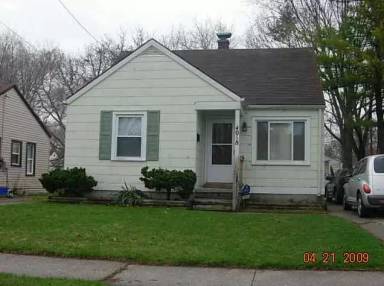 Main picture of 4018 Lamson St