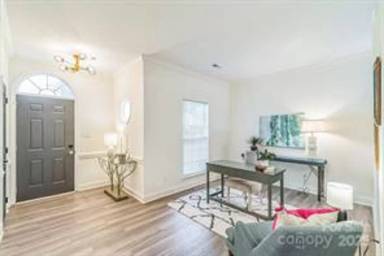 Main picture of 9509 Green Apple Dr