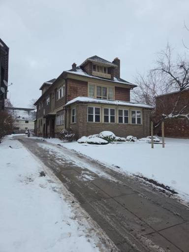 Main picture of 373 Elmwood Ave