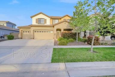 Main picture of 5609 Peach Tree Dr