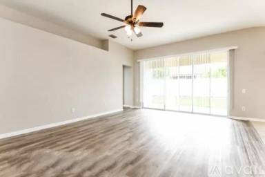 Main picture of 2323 Meadow Oak Cir