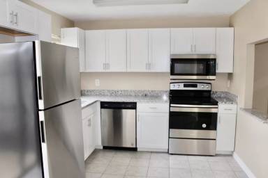 Main picture of 980 Canal View Blvd