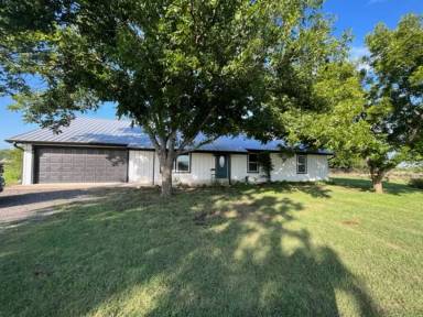 Main picture of 5145 County Road 1224A
