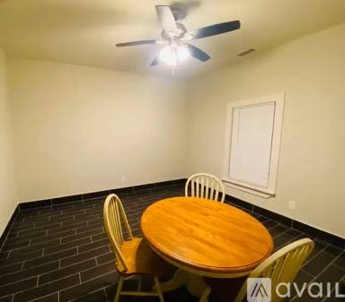 Main picture of 141 Rivertown Rd