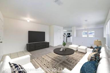 Main picture of 7927 Tawny Bluff Ct