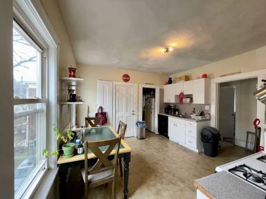Main picture of 97 Kilsyth Rd