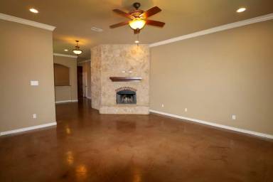 Main picture of 3100 Silver Saddle Dr