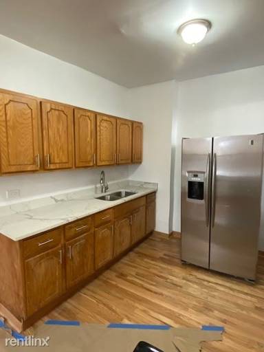Main picture of 3429 W Hirsch St