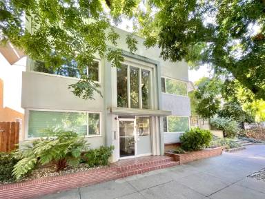 Main picture of 1818 N St
