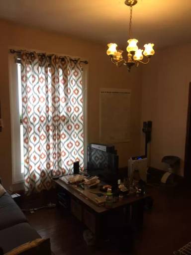 Main picture of 1996 N High St