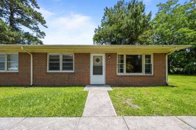Main picture of 41 Sophia Dr