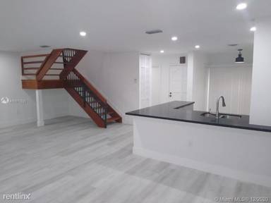 Main picture of 3924 Adra Ave