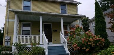 Main picture of 48 S Orchard St