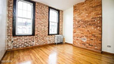 Main picture of 840 Hart St